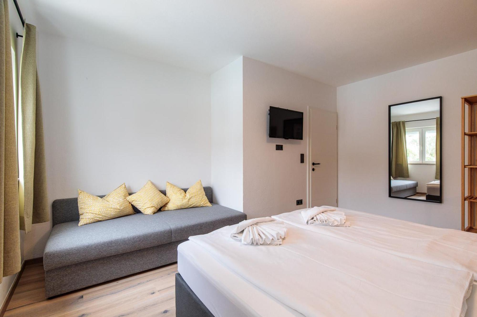 Apartment House Lijan Крк Экстерьер фото