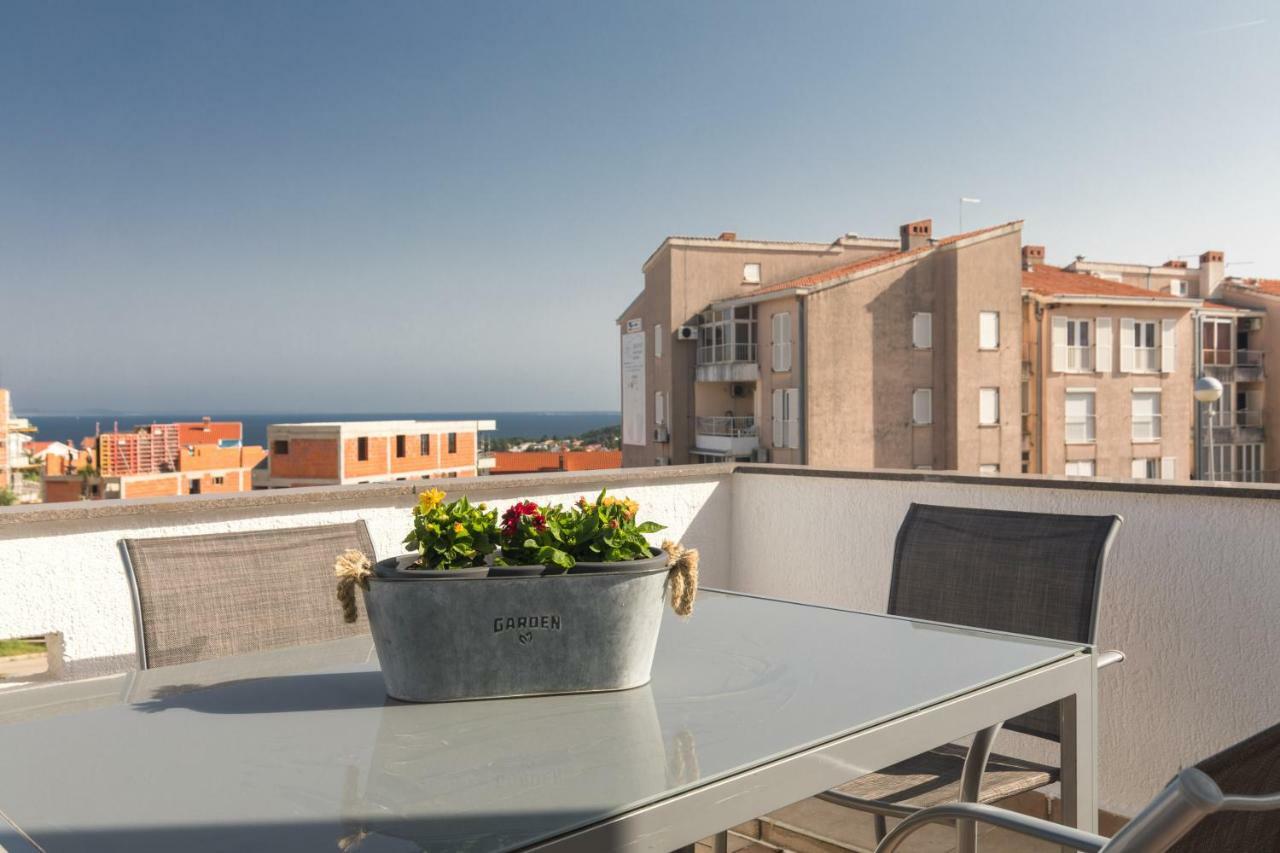 Apartment House Lijan Крк Экстерьер фото
