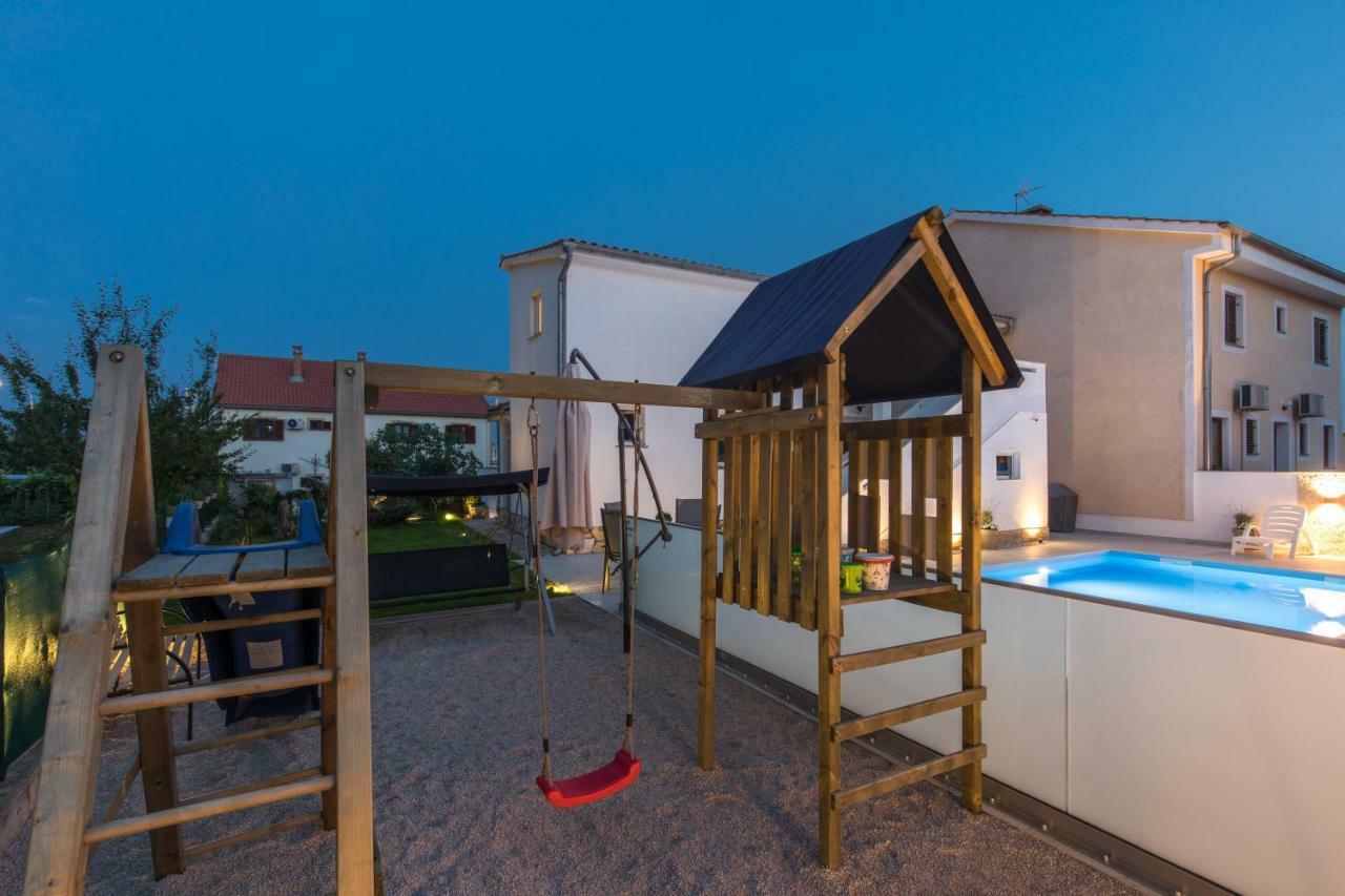 Apartment House Lijan Крк Экстерьер фото